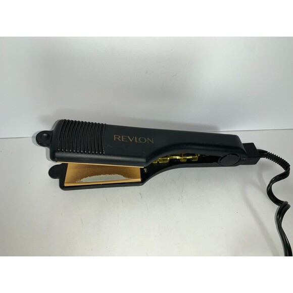 revlon hair straightener - Picture 1 of 3